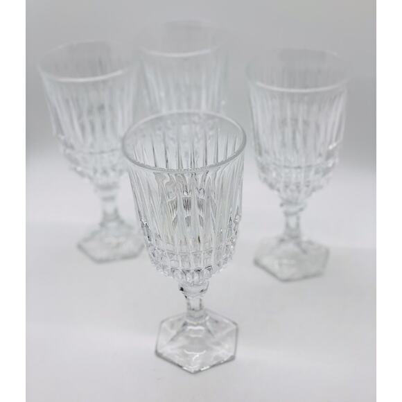 Fostoria Heritage Wine Glass set of 4 6oz 6 1/8" x 2 3/4" 147125 - Picture 7 of 8